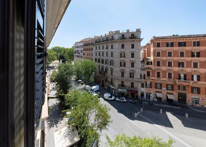 Termini Luxury 12 Beds Apartment